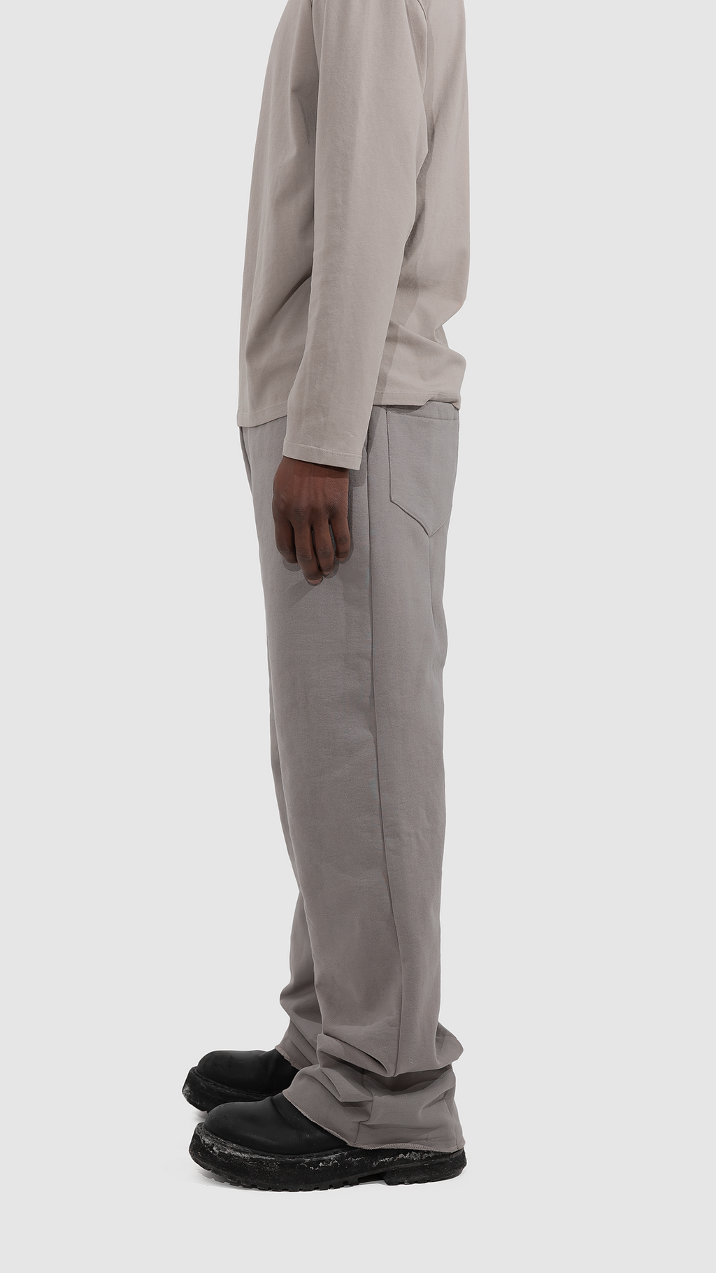 Q-7 Pant DUST